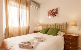 Triana With Free Parking